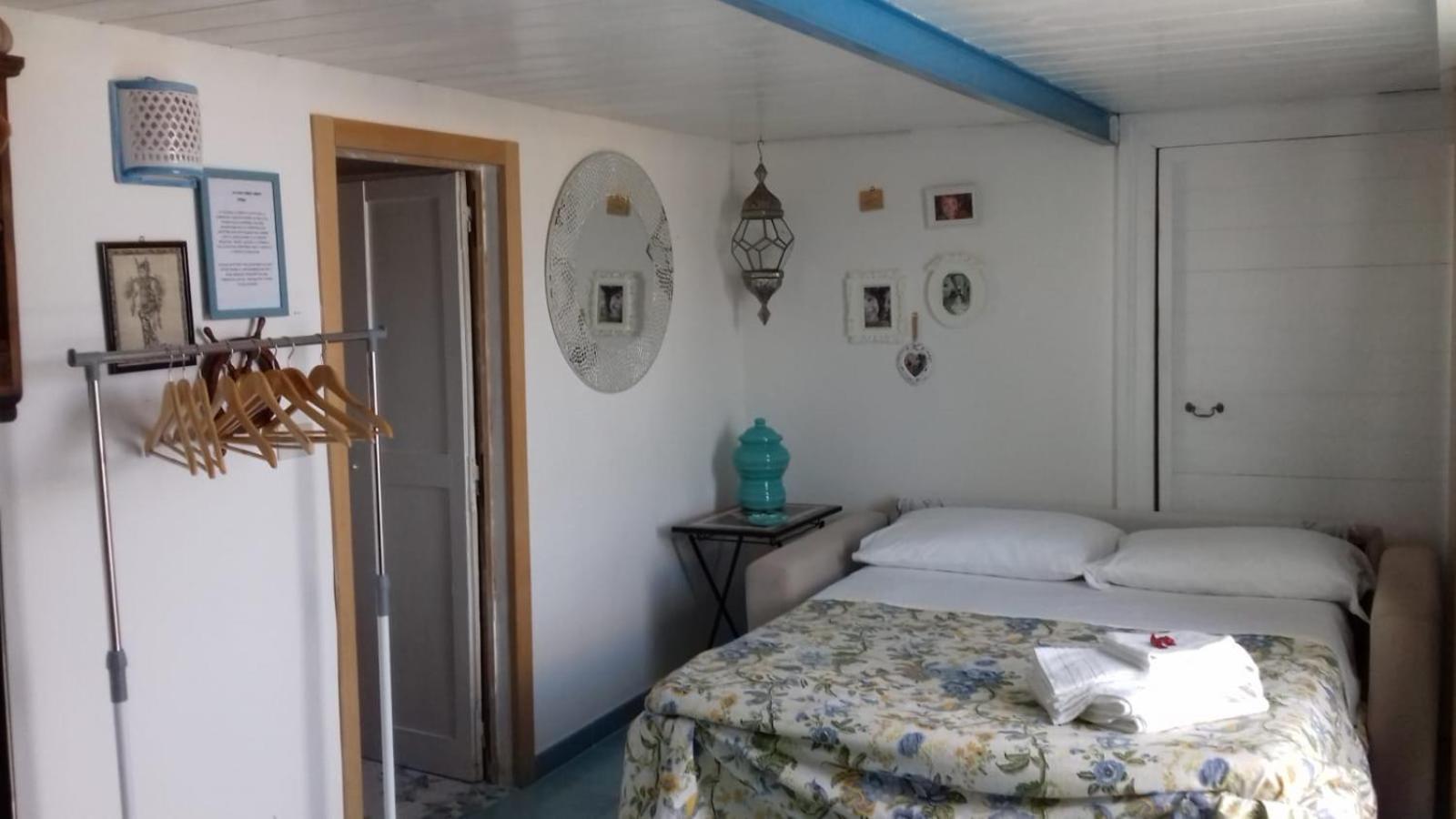 Hotel La Casa Sugli Archi à Ponza Chambre photo